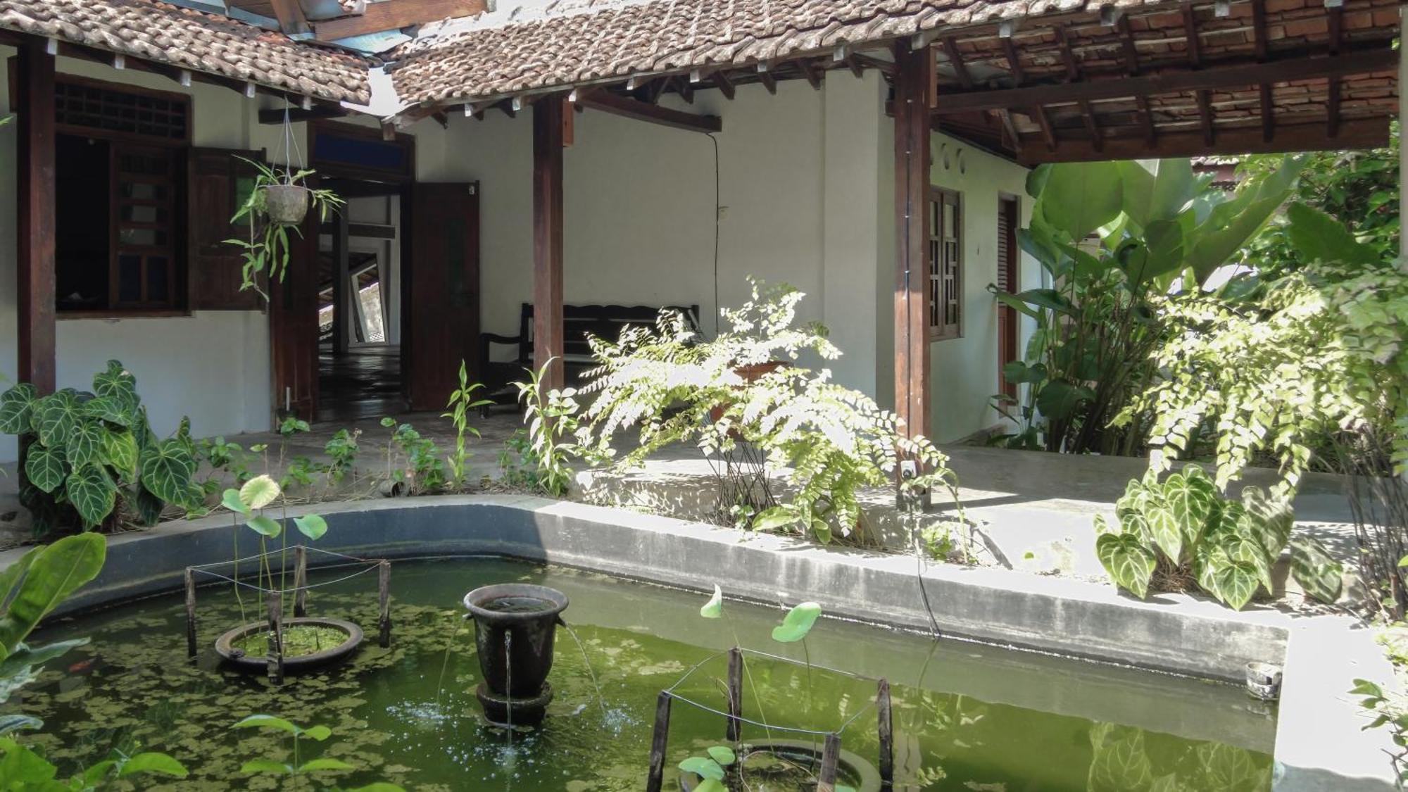Ohmmstay - Rumah Pendopo Tanjungtirto Exterior photo